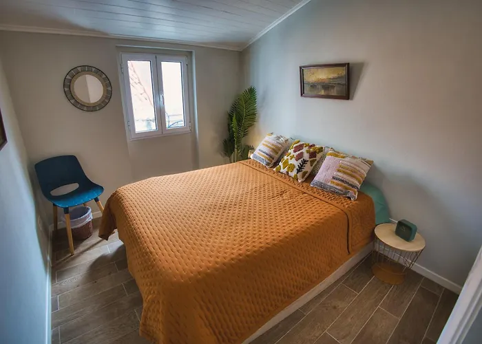 Beco Castelo 3 度假居